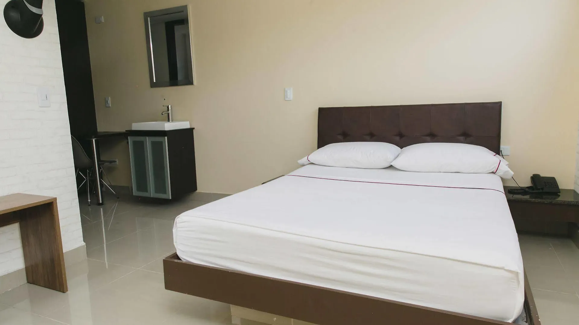 3H Hotel Centro Historico Medellín 3*,