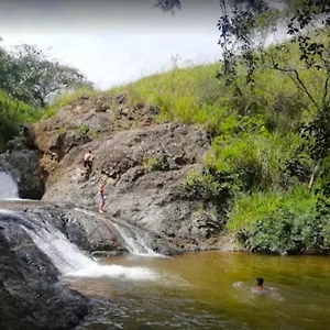 Del Rio Farm River Cali