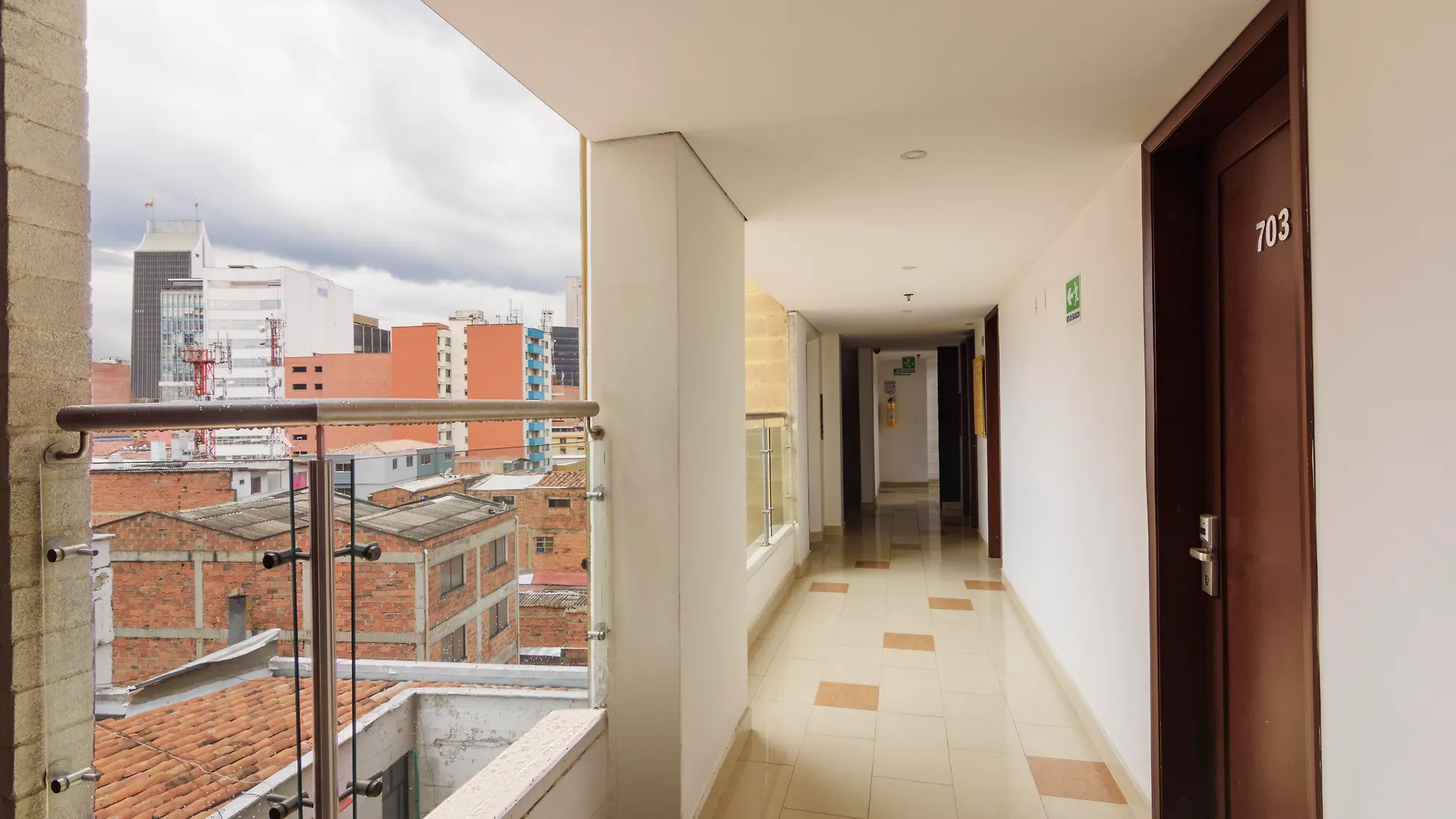 3H Hotel Centro Historico Medellín 3*,  Colombia